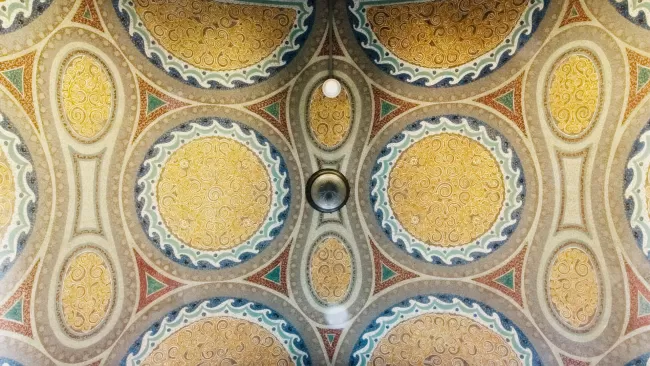 Entrance Hall, Historical Ceiling
